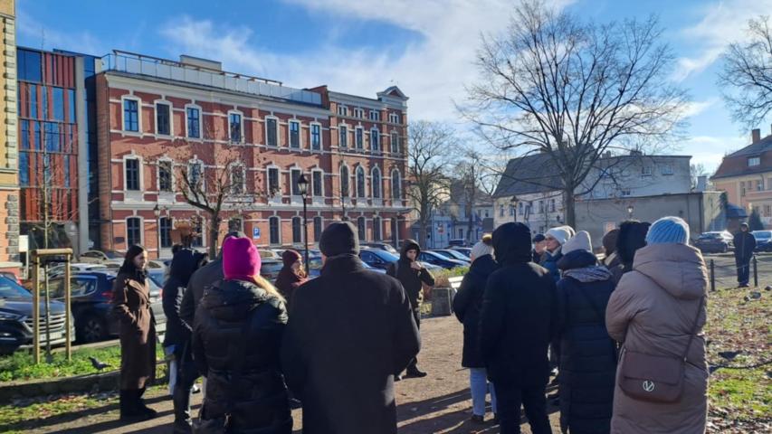 Widok na zrewitalizowany plac