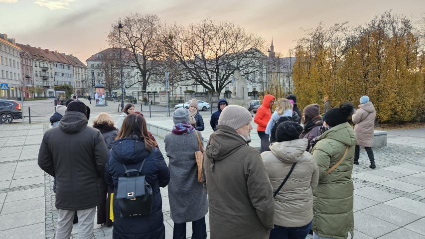 Widok na zrewitalizowany plac