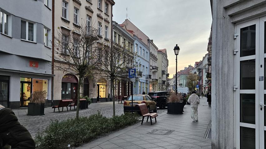 Widok na zrewiatalizowaną ulicę